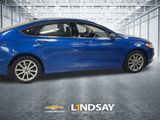 Used 2017 Ford Fusion SE image 2