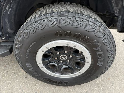 Used 2023 Ford Bronco Outer Banks w/ Sasquatch Package image 10