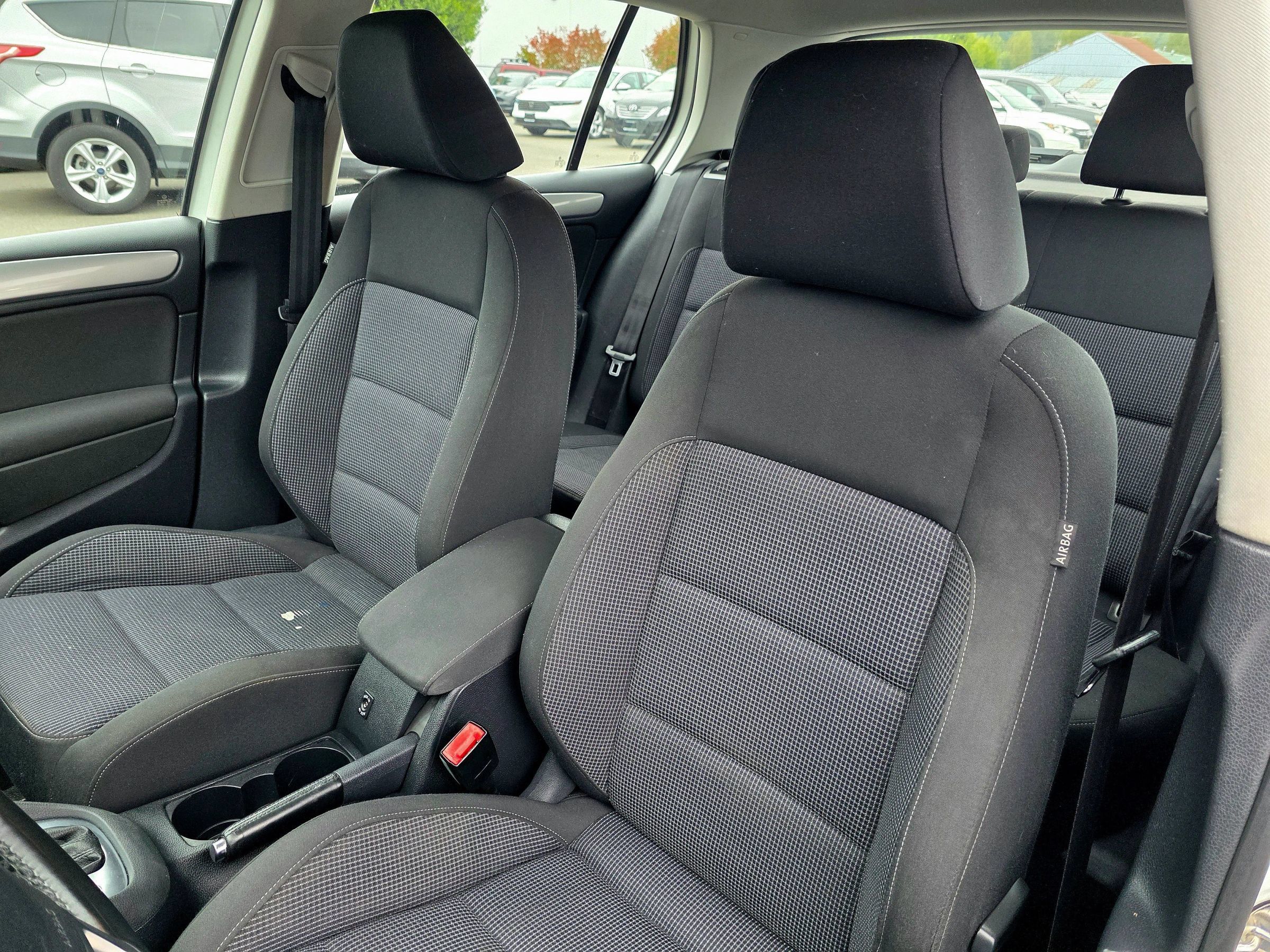 Used 2013 Volkswagen Golf TDI FWD image 40