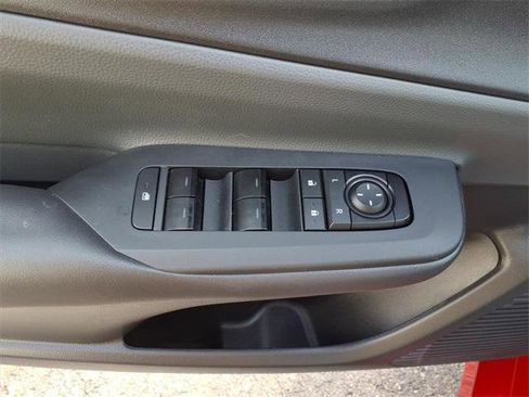 Certified 2023 Toyota Prius LE image 7