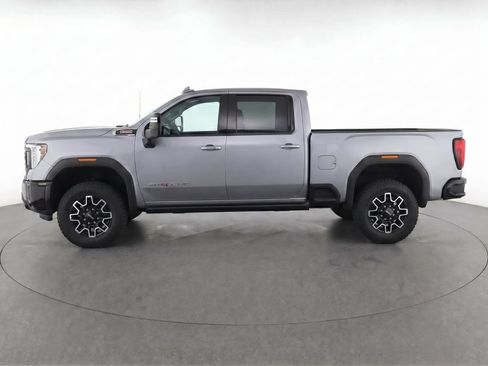Used 2025 GMC Sierra 2500 AT4X AWD/4WD image 7