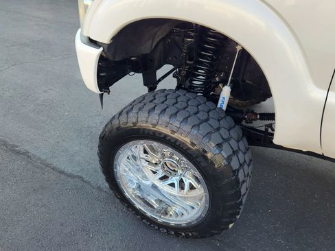 Used 2015 Ford F350 XL w/ Power Equipment Group AWD/4WD image 6