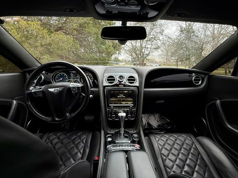 Used 2017 Bentley Continental GT AWD/4WD image 17