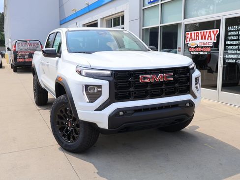New 2026 GMC Canyon Elevation w/ Convenience Package AWD/4WD image 40