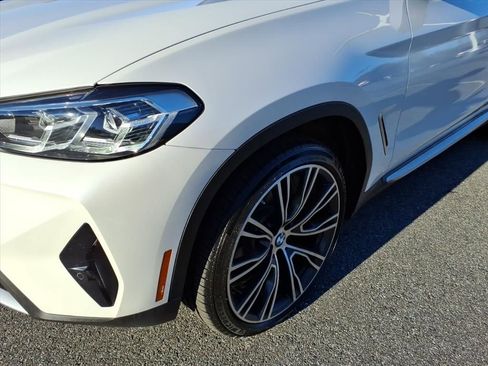 Used 2022 BMW X4 xDrive30i w/ Premium Package 2 image 8