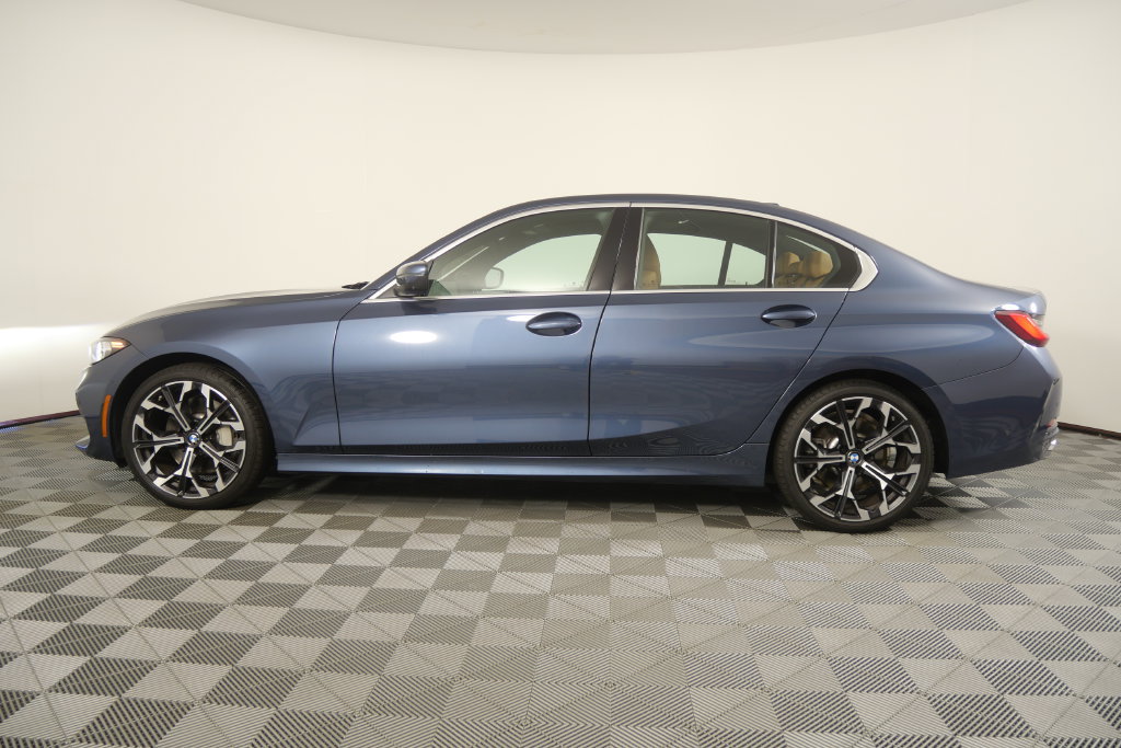 Certified 2026 BMW 330i Sedan RWD image 7