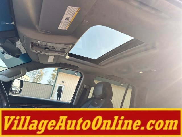 Used 2018 Cadillac Escalade Luxury AWD/4WD image 20