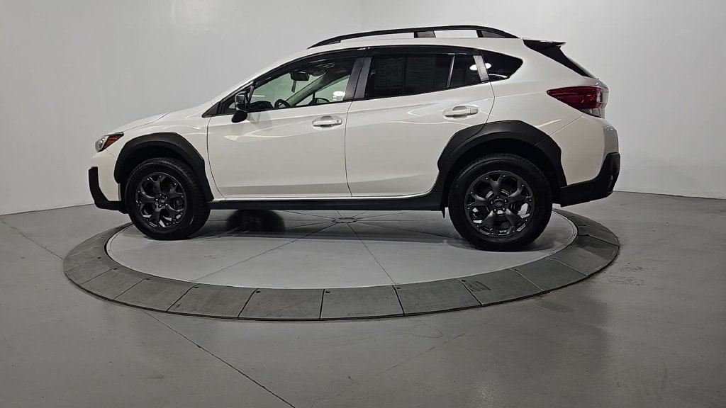 Used 2022 Subaru Crosstrek 2.5i Sport w/ Moonroof Package AWD/4WD image 2