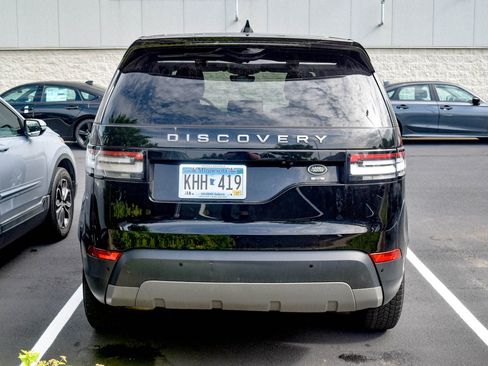 Used 2020 Land Rover Discovery SE AWD/4WD image 5
