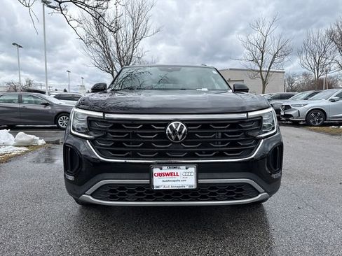 Used 2024 Volkswagen Atlas Cross Sport SE image 8