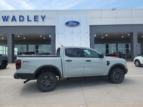 Certified 2024 Ford Ranger XLT w/ FX4 Off-Road Package AWD/4WD image 2