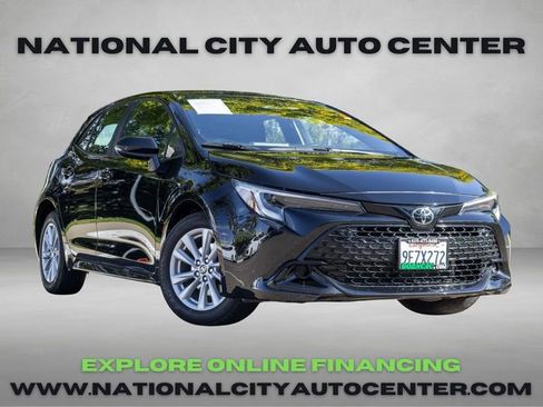 Used 2023 Toyota Corolla SE image 1