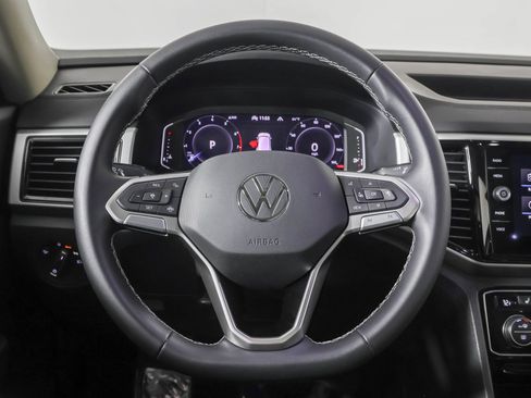 Used 2023 Volkswagen Atlas SE w/ Panoramic Sunroof Package image 27