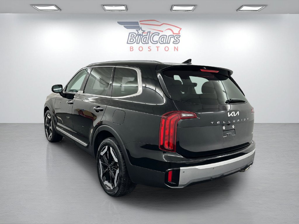 Used 2023 Kia Telluride S w/ S Sunroof Package AWD/4WD image 6
