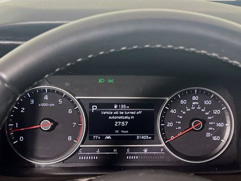 Used 2023 Kia Sorento S w/ Panoramic Sunroof Package AWD/4WD image 12