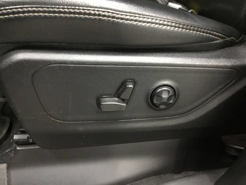 Used 2023 RAM 1500 Sport w/ G/T Package AWD/4WD image 9