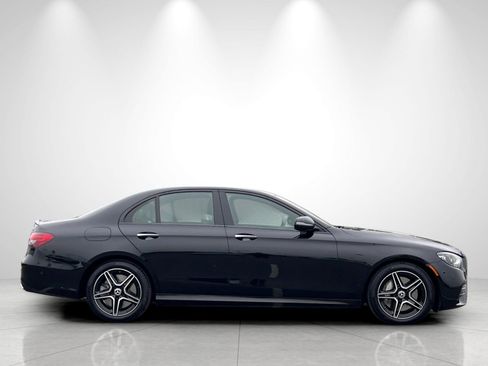 Used 2022 Mercedes-Benz E 450 4MATIC Sedan image 6