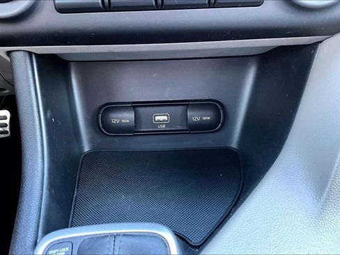 Certified 2022 Kia Sportage Nightfall Edition image 24