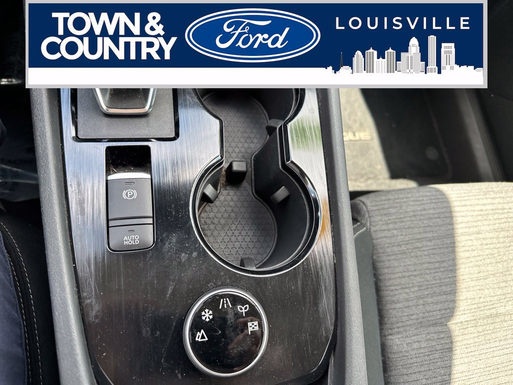 Used 2021 Nissan Rogue S AWD/4WD image 21