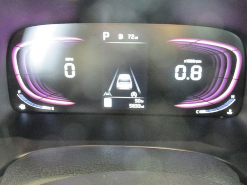 Used 2025 Kia Soul LX w/ LX Technology Package image 18