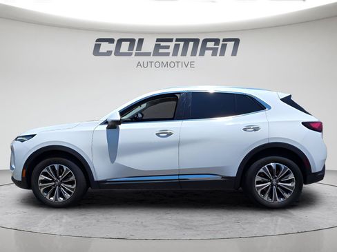 Used 2024 Buick Envision Preferred AWD/4WD image 2