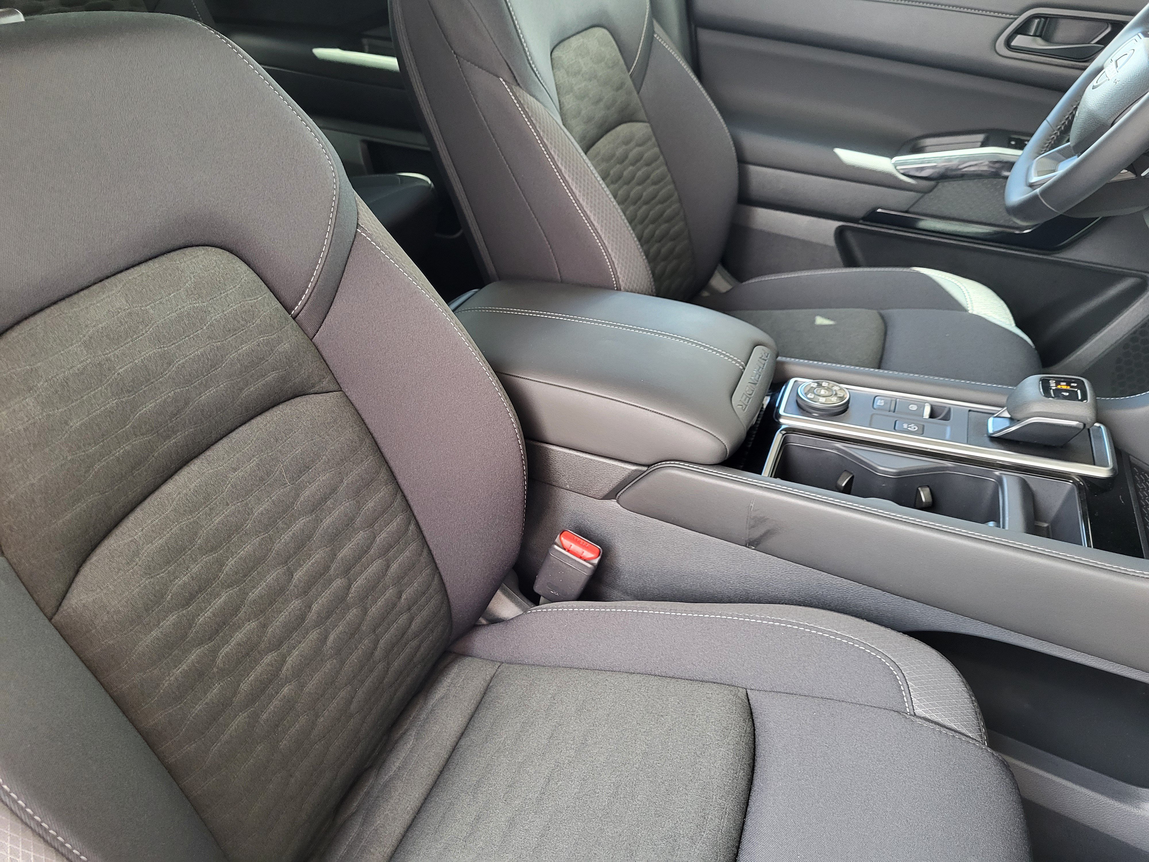 New 2026 Nissan Pathfinder SV AWD/4WD image 14