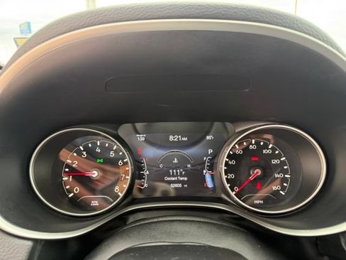Used 2021 Jeep Compass Latitude FWD image 14