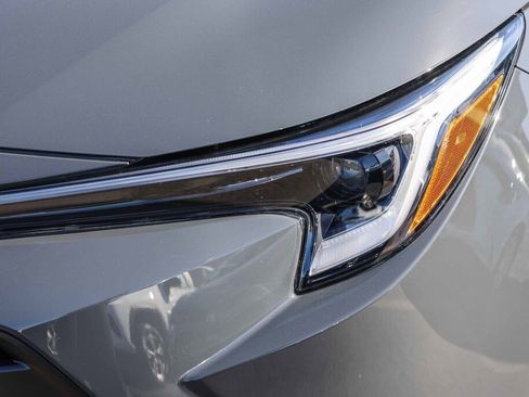 Used 2026 Toyota Corolla LE image 20