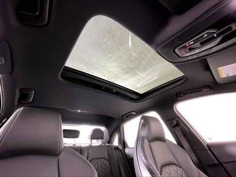 Used 2023 Audi S4 Premium Plus w/ Premium Plus Package image 22