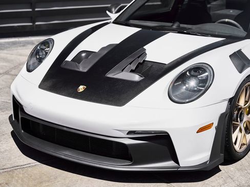 Used 2025 Porsche 911 GT3 RS w/ Weissach Package RWD image 6