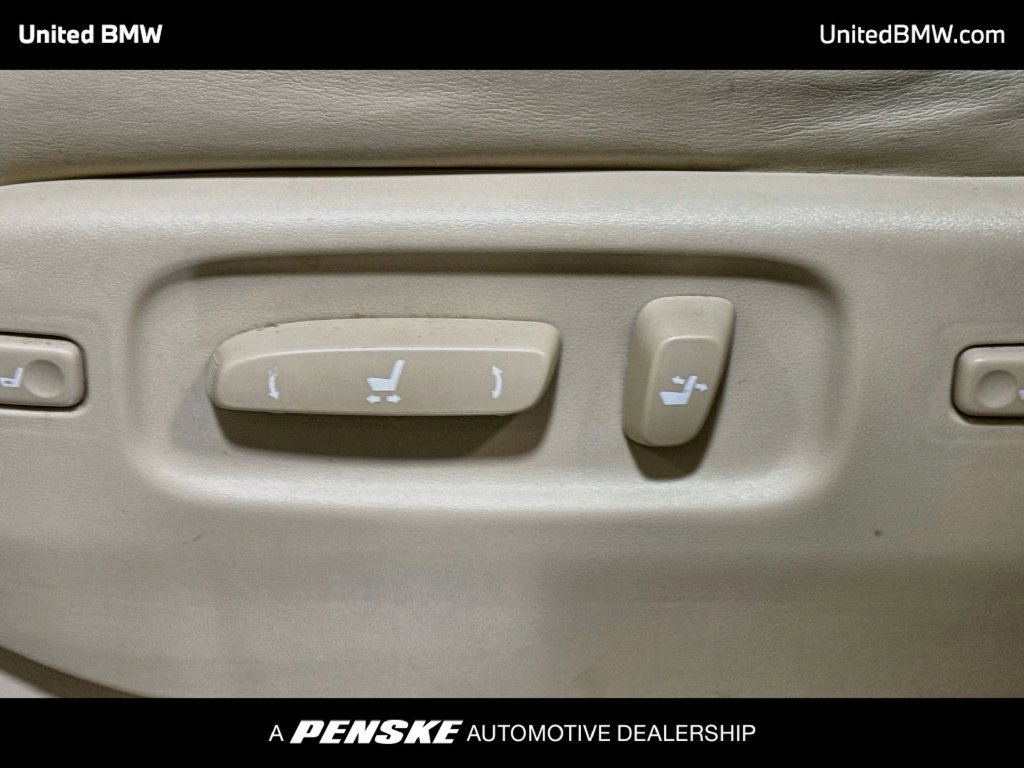 Used 2015 Lexus LX 570 4WD image 11