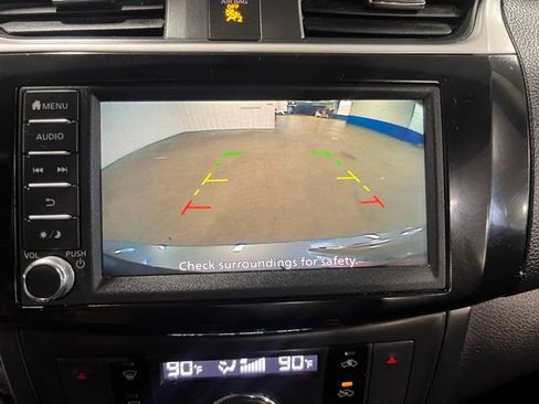 Used 2019 Nissan Sentra SV FWD image 28