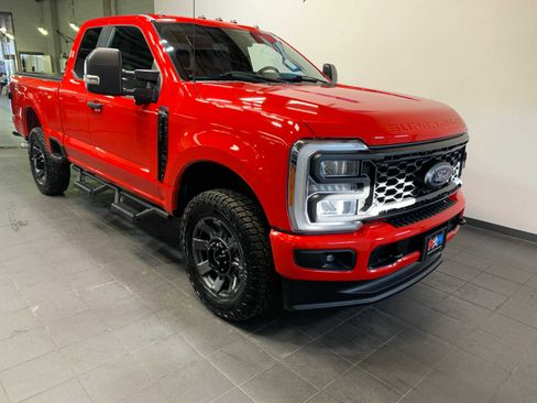 Used 2023 Ford F250 XL w/ STX Appearance Package image 2