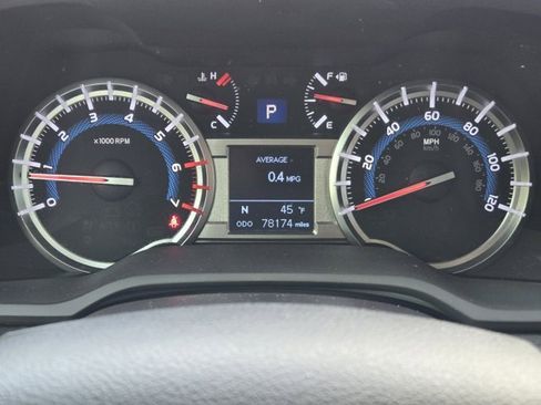 Used 2018 Toyota 4Runner SR5 image 15