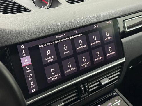 Used 2019 Porsche Cayenne AWD/4WD image 26