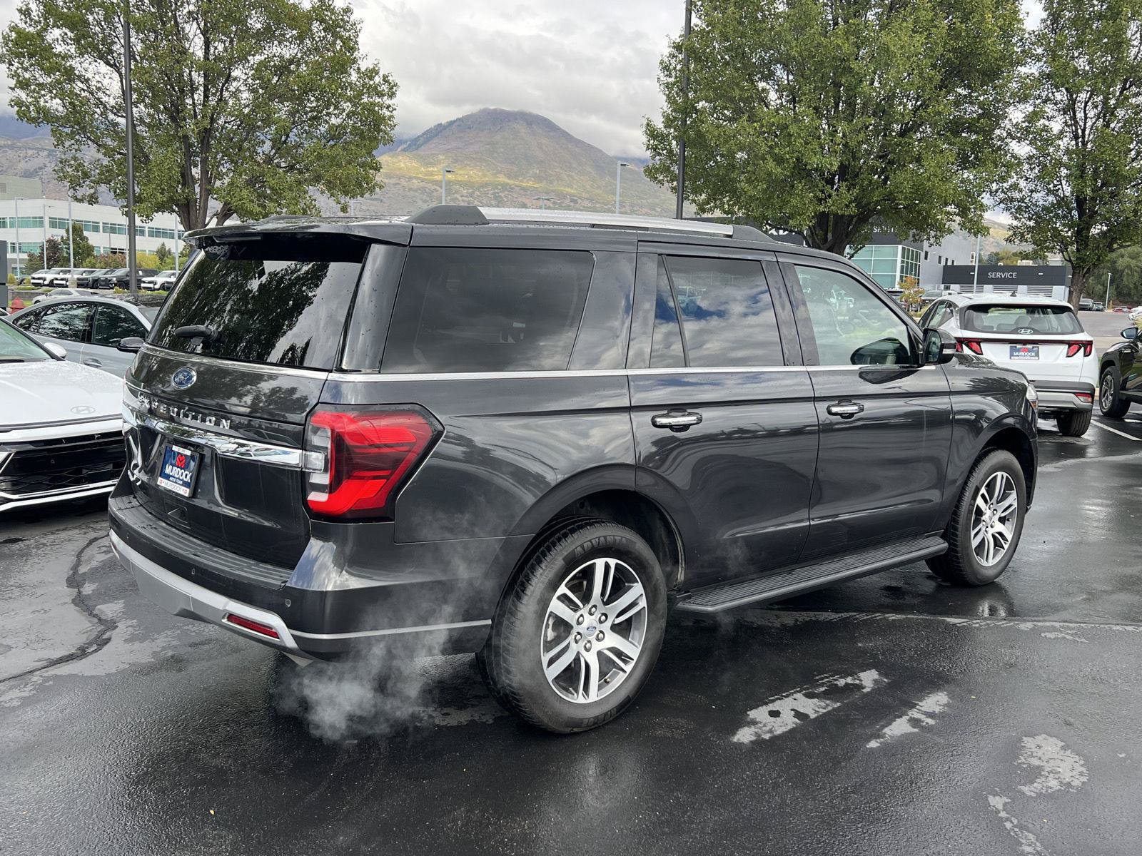Used 2024 Ford Expedition Limited AWD/4WD image 18