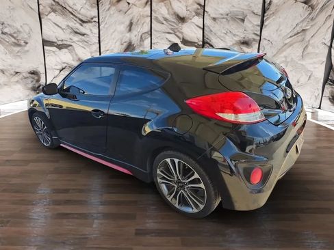 Used 2017 Hyundai Veloster Turbo R-Spec FWD image 4