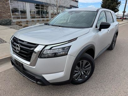 Used 2025 Nissan Pathfinder S