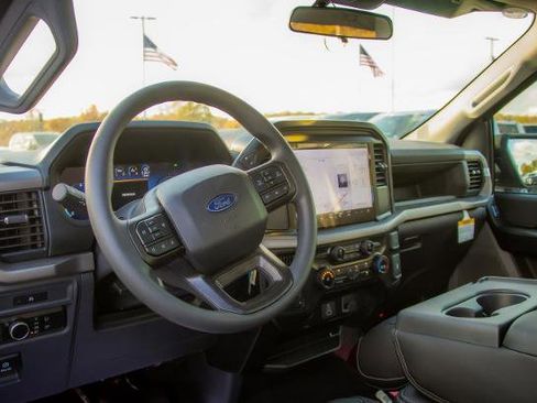 New 2025 Ford F150 XL image 13