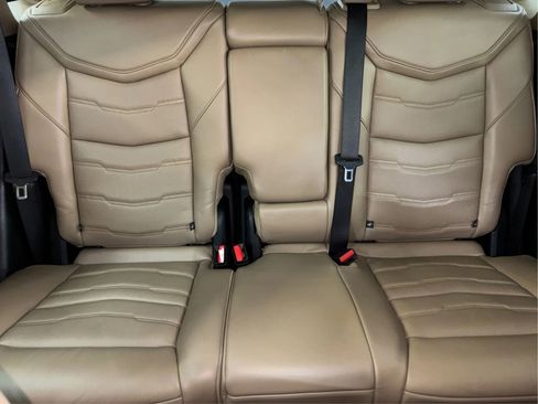 Used 2018 Cadillac XT5 Platinum w/ Driver Assist Package image 20