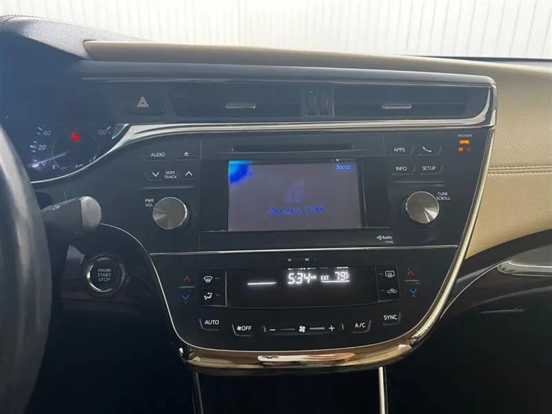 Used 2013 Toyota Avalon XLE Touring FWD image 19