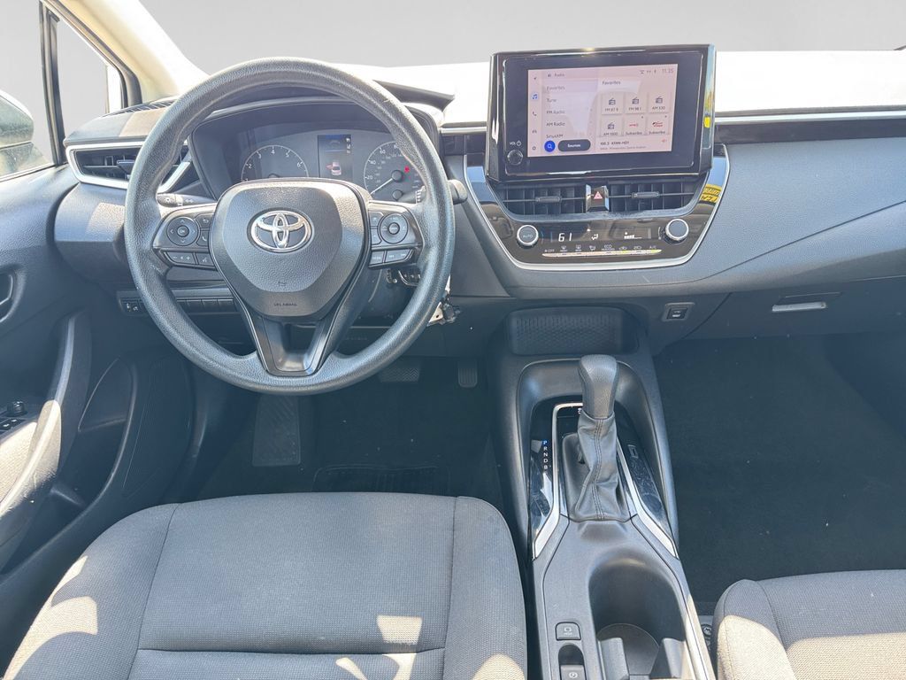 Used 2024 Toyota Corolla LE FWD image 21