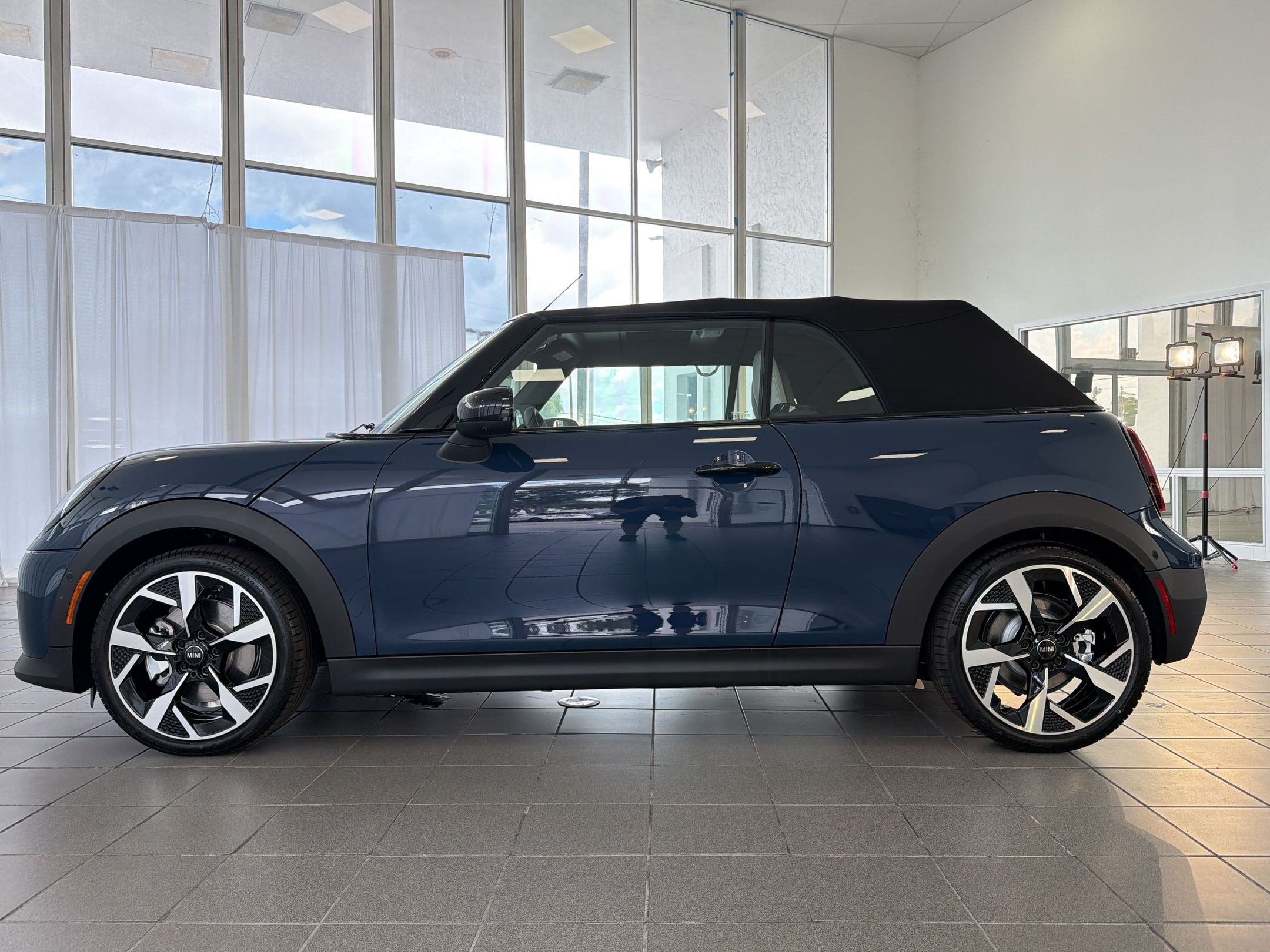 New 2026 MINI Cooper S FWD image 2