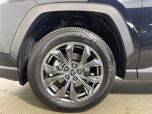 Certified 2024 Toyota RAV4 XLE Premium image 11