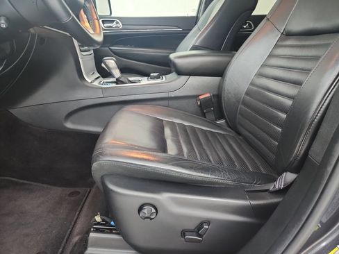Certified 2018 Jeep Grand Cherokee Limited AWD/4WD image 22