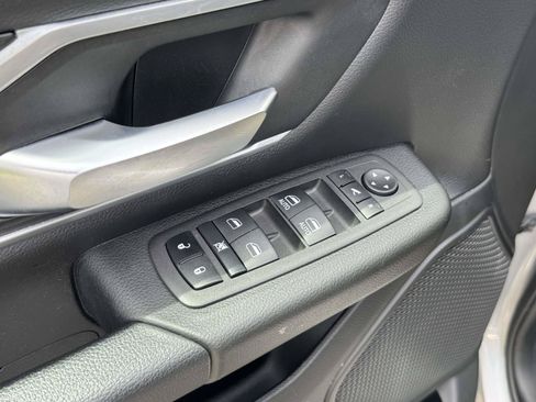 Used 2023 RAM 1500 Big Horn AWD/4WD image 28