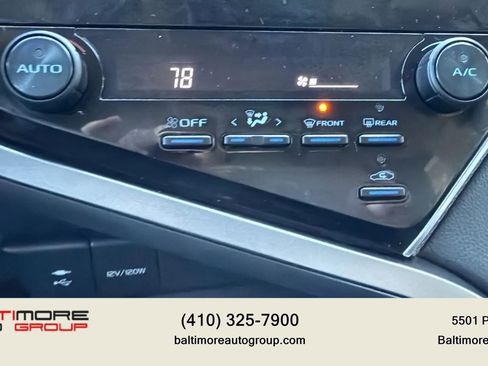 Used 2018 Toyota Camry SE image 39