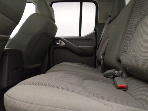 Used 2019 Nissan Frontier SV RWD image 18