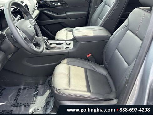 Used 2023 Chevrolet Traverse RS w/ LPO, Floor Liner Package AWD/4WD image 19