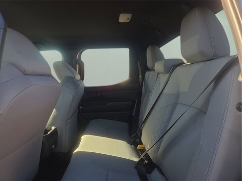 New 2026 Toyota Tacoma SR5 image 9